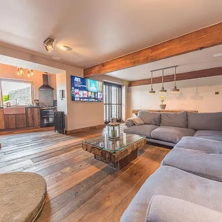 Вилла Quirky Retreats - The Barn Стейвли Экстерьер фото