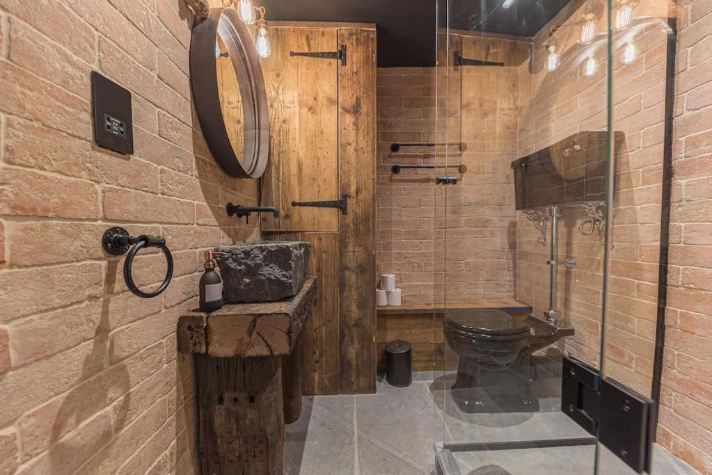 Villa Quirky Retreats - The Barn